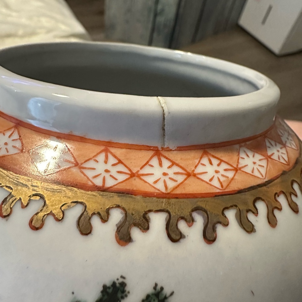 Vintage 1970’s Ginger jar From Hong Kong Approx 13” High X 21.5 Diameter. - Picture 10 of 10